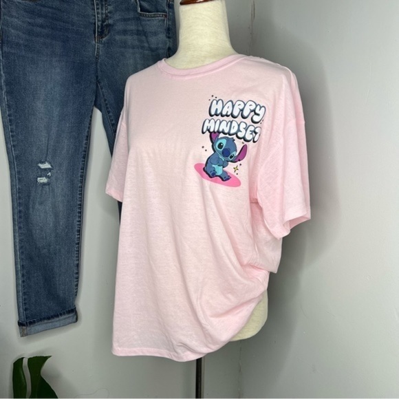 Disney Lilo and Stich Graphic T-Shirt size Large - Picture 2 of 9